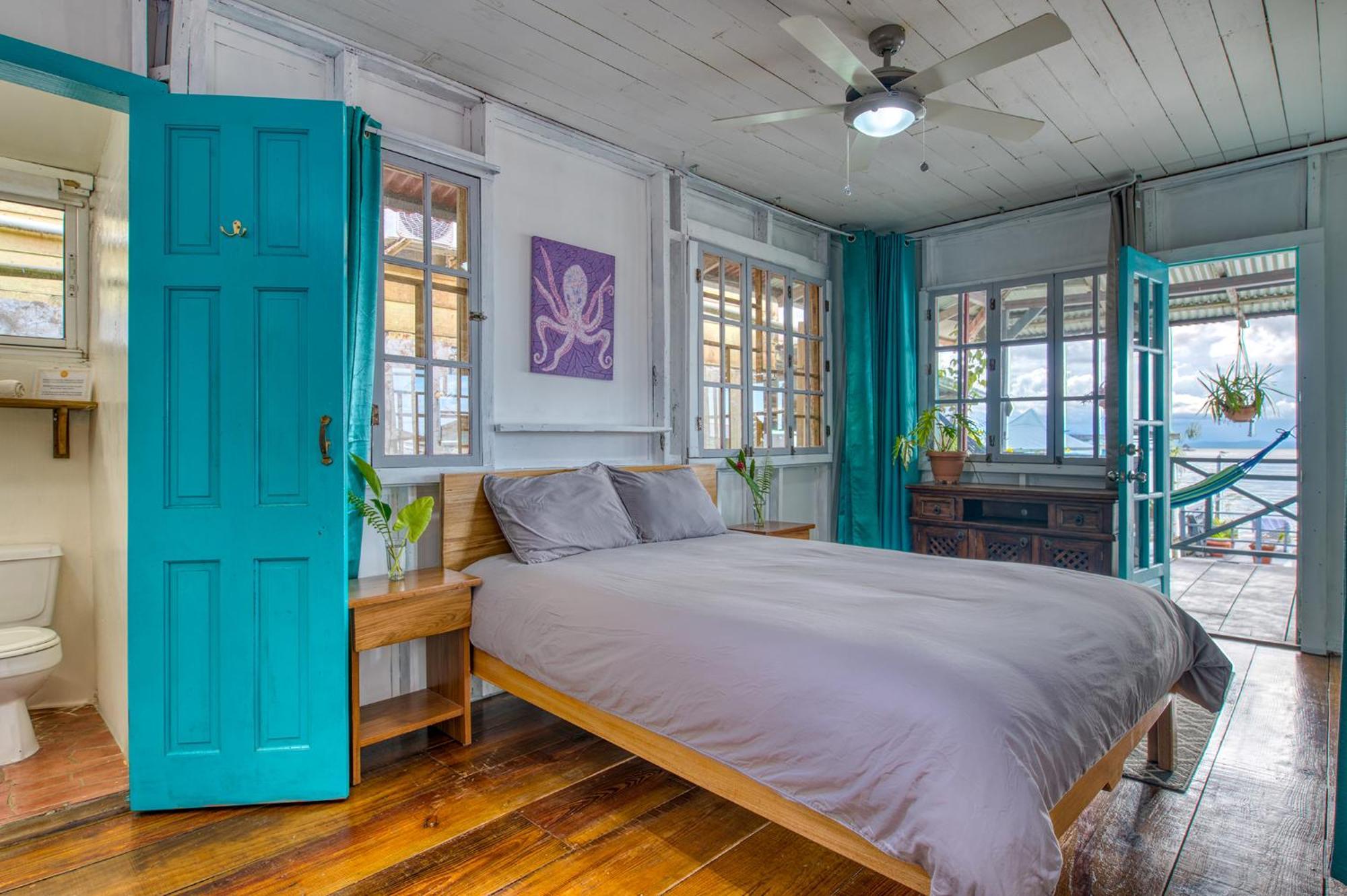 Saigon Bay Bed & Breakfast Bocas Town Luaran gambar